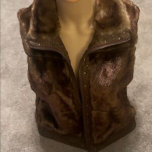 Kenneth Cole Reaction Brown Teddy Faux Fur Jacket. Size L